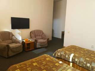 Гостиница Круиз Пермь Двухместный номер с двумя односпальными кроватями-5