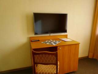 Гостиница Круиз Пермь Двухместный номер с двумя односпальными кроватями-8