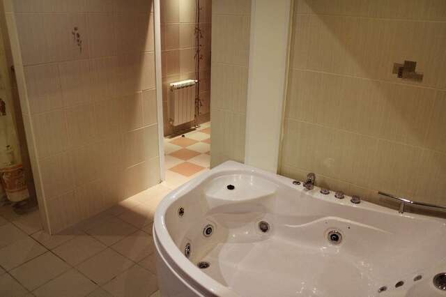 Гостиница Круиз Пермь-92