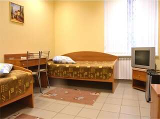 Гостиница Круиз Пермь Двухместный номер эконом-класса с 2 отдельными кроватями-1